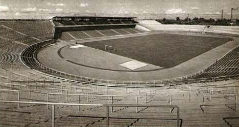 Das Volksparkstadion nach seiner Fertigstellung 1953